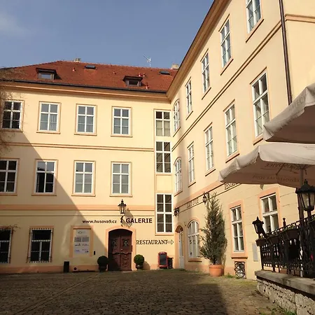 公寓 Husova